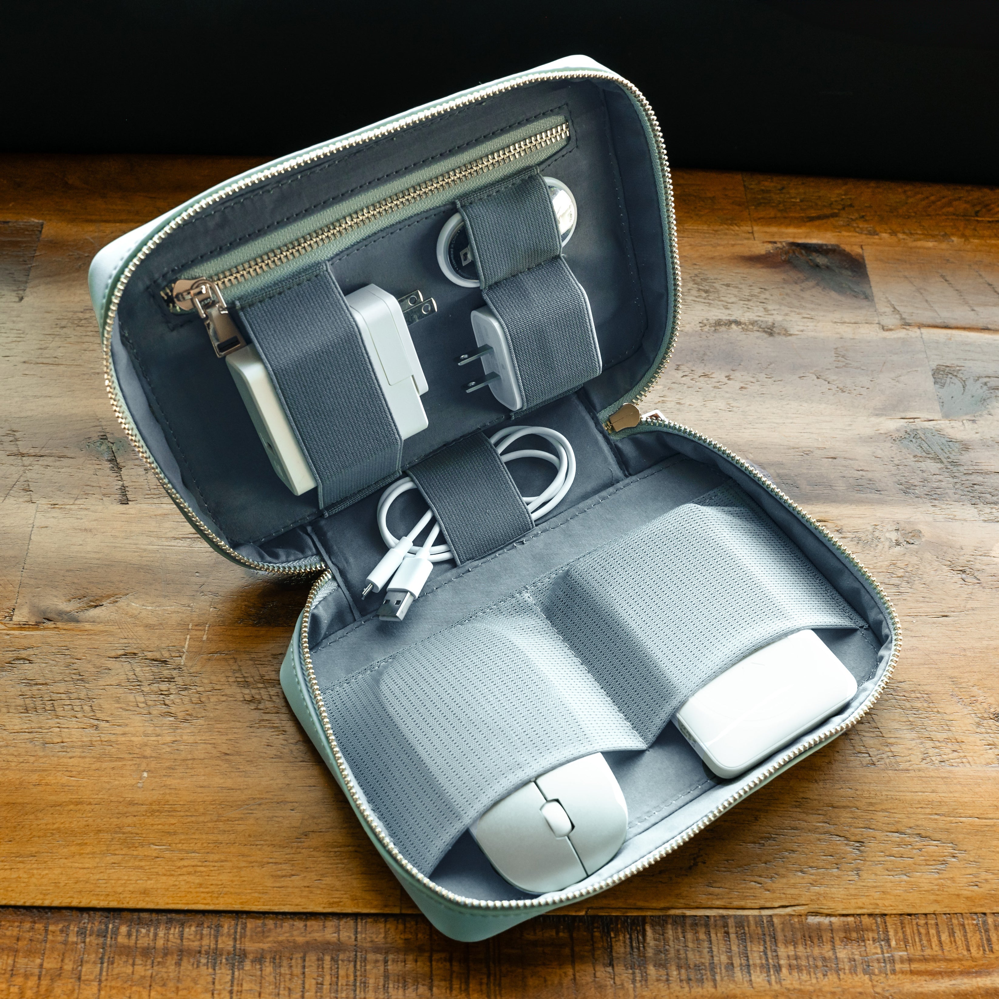 Eco-Deluxe - Branded Tech Case 3