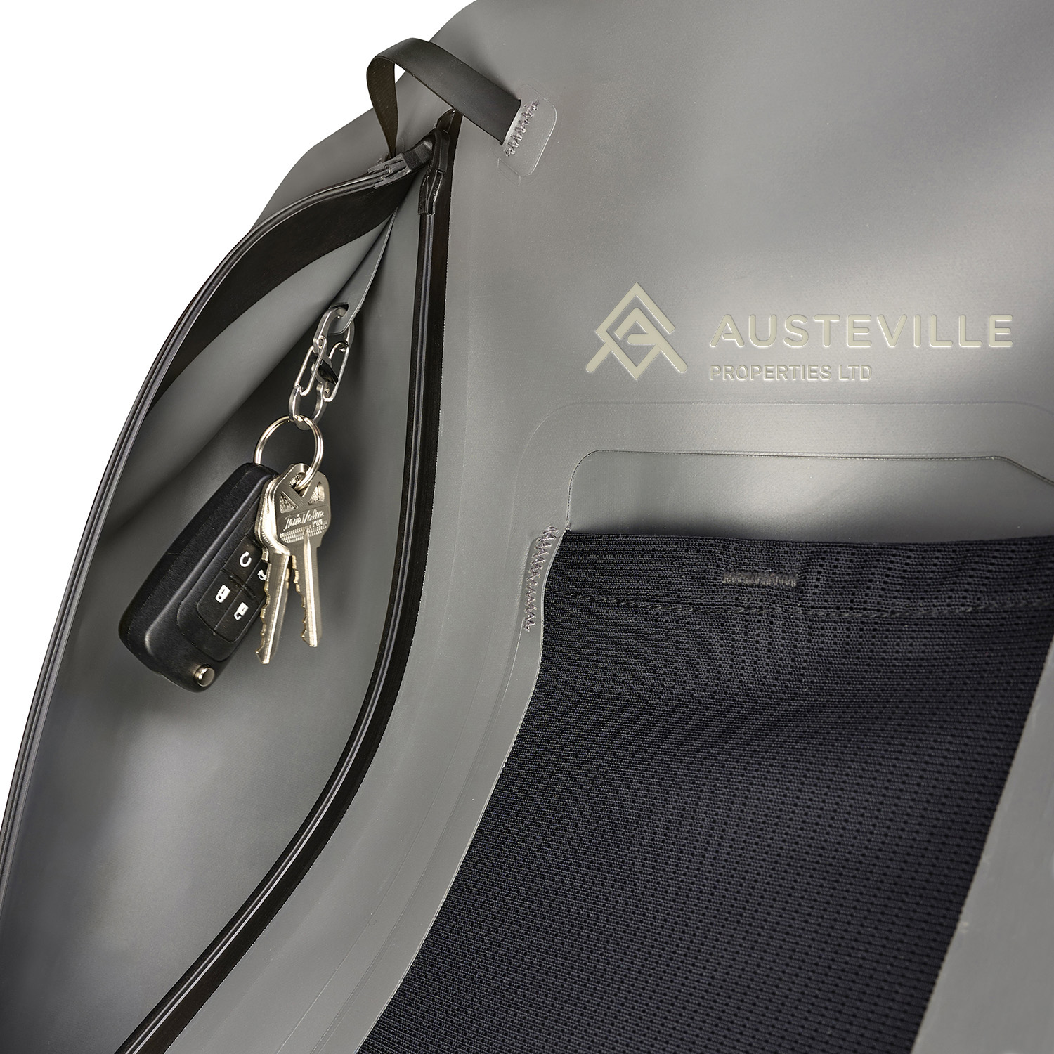 NITE IZE® RUNOFF® WATERPROOF 12L BACKPACK
