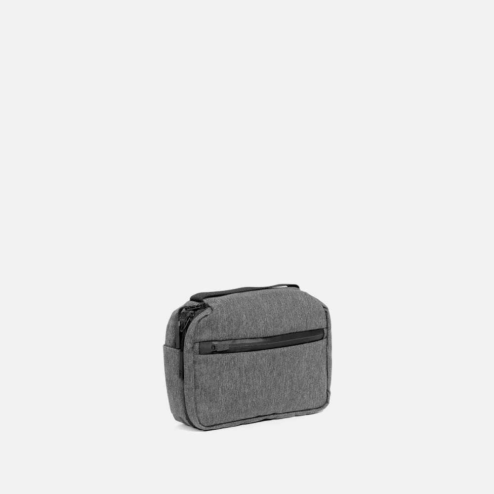 Travel Kit 2 2