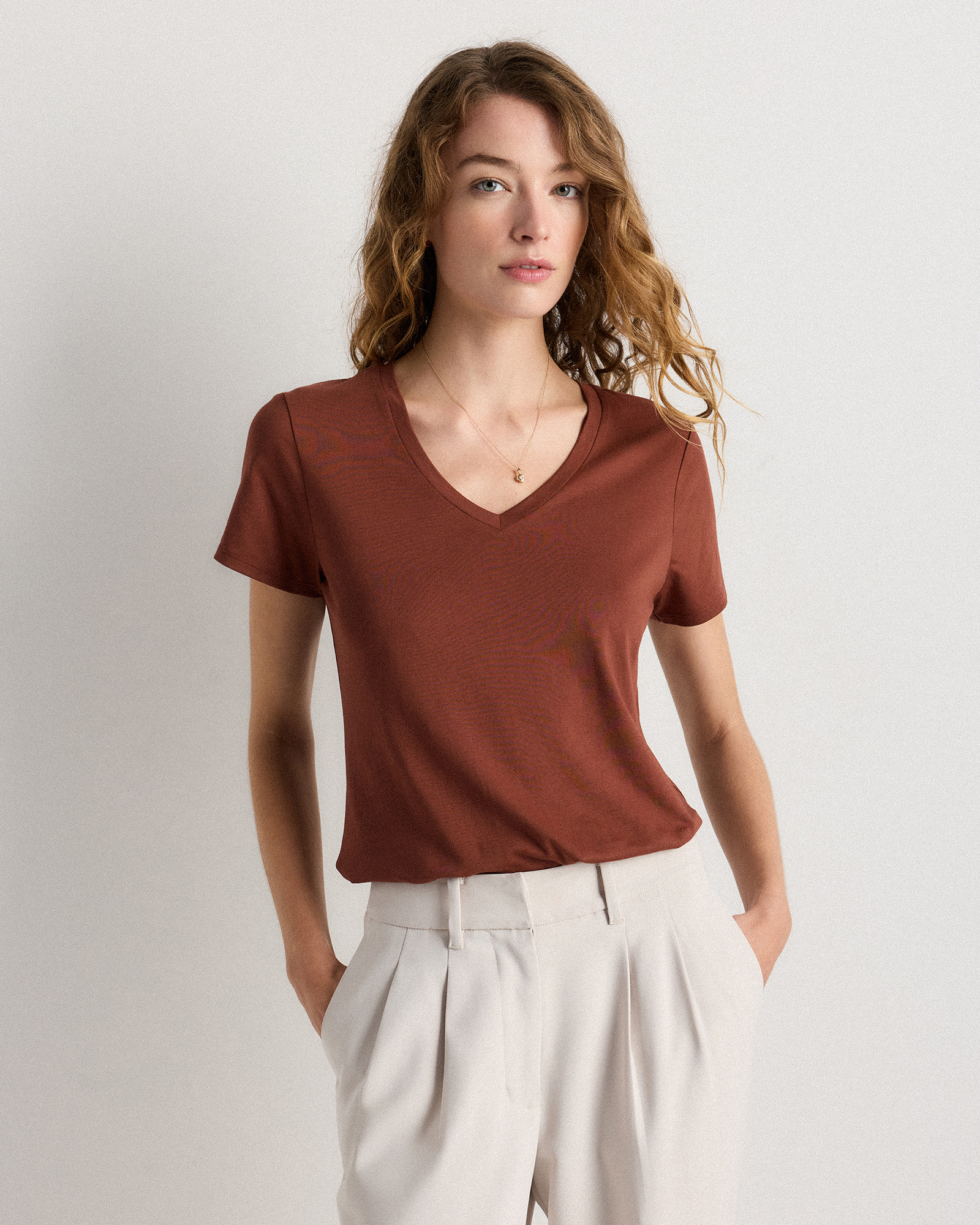 Cotton Modal V-Neck Tee Redwood Brown